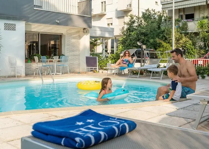 La Plata Hotel - con piscina Riccione